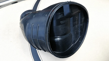 Патрубок соединительный фильтр/карб. (конфузор) M8  10280110